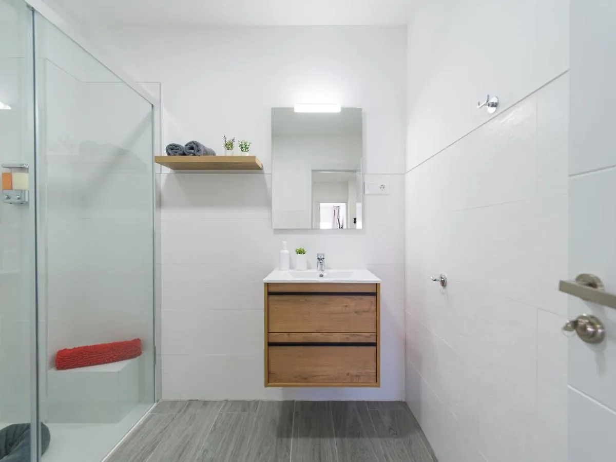 Luxuryflats La Isleta - 2Br - Balcony - Parking - Beach 大加那利岛拉斯帕尔马斯